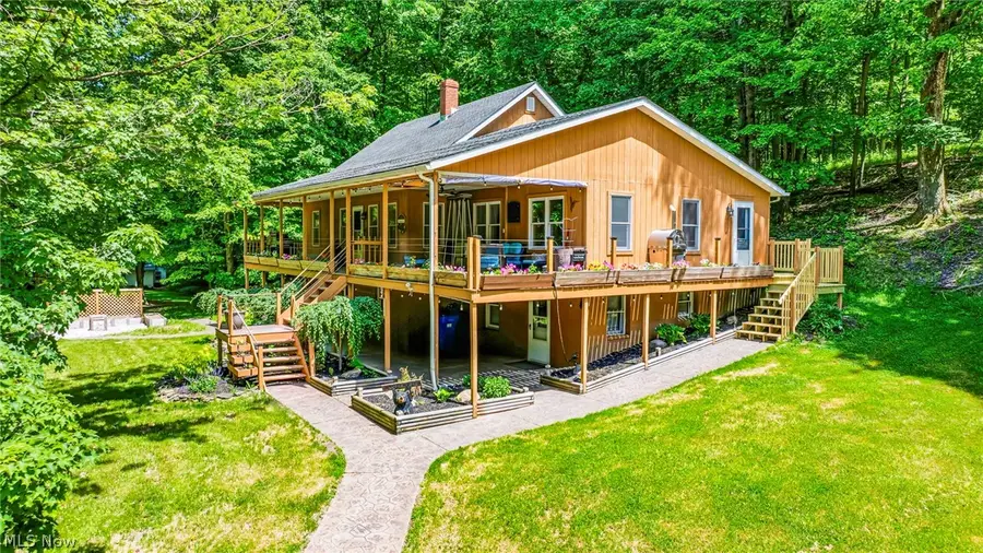 16721 Swine Creek Road, Middlefield, OH 44062 - #2