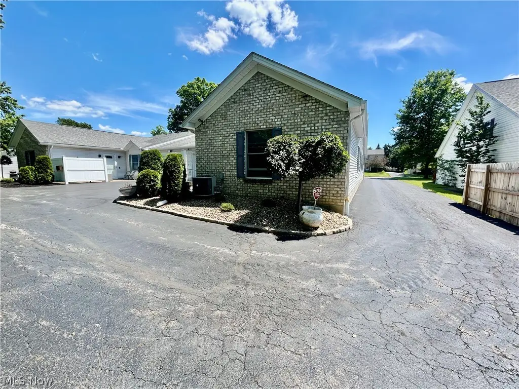 5916 Callaway Circle, Youngstown, OH 44515 - #1