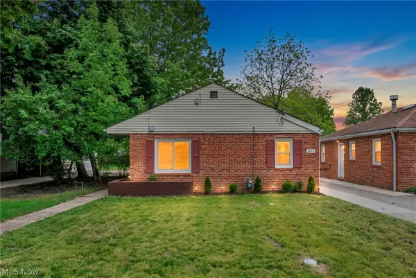 1279 Elmwood Road, Mayfield Heights, OH 44124
