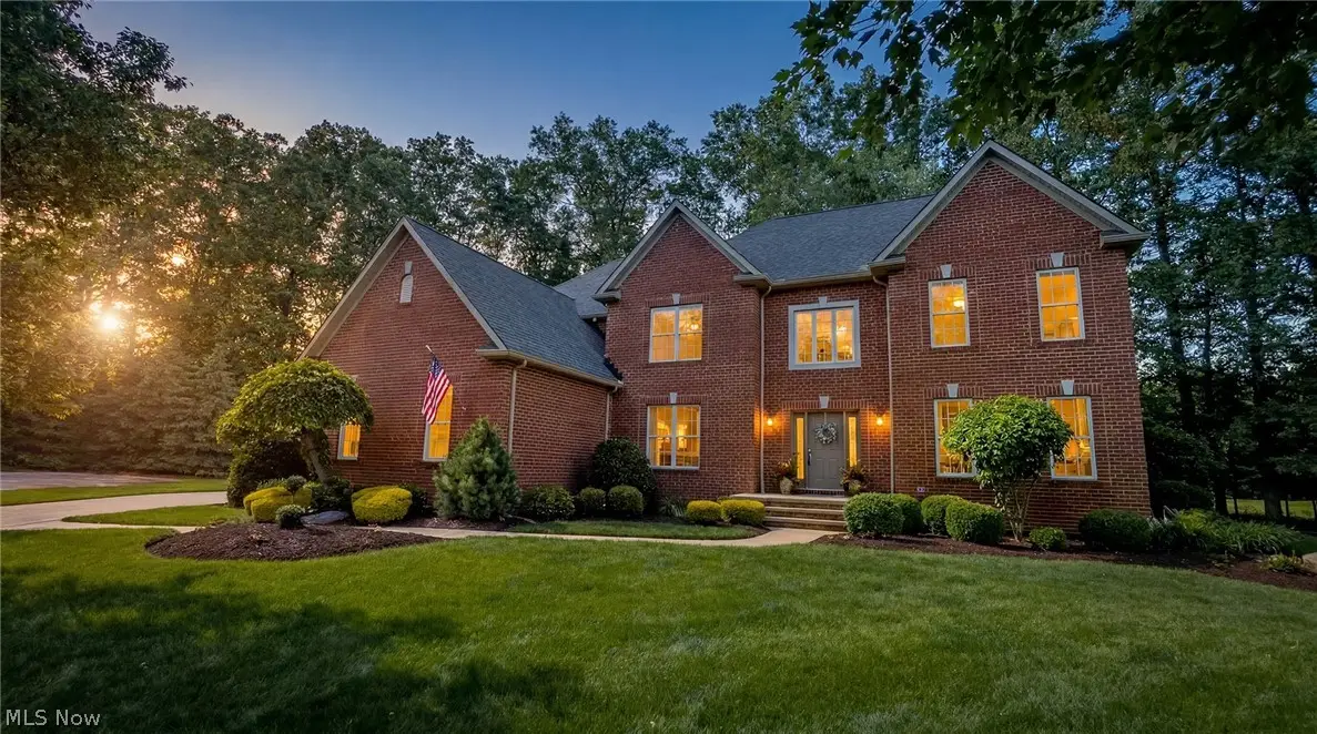 255 Pamilla Circle, Avon Lake, OH 44012 - #1