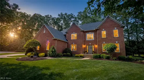 255 Pamilla Circle, Avon Lake, OH 44012