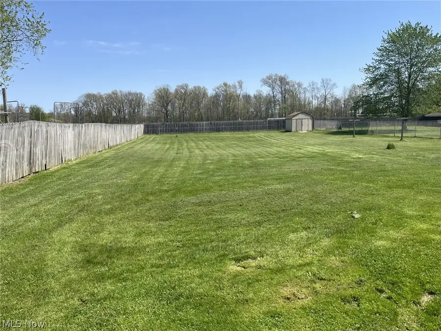 8785 Root Road, North Ridgeville, OH 44039 - #2