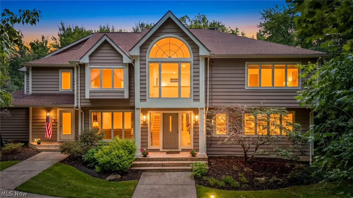 150 Sterncrest Drive, Moreland Hills, OH 44022 - #1