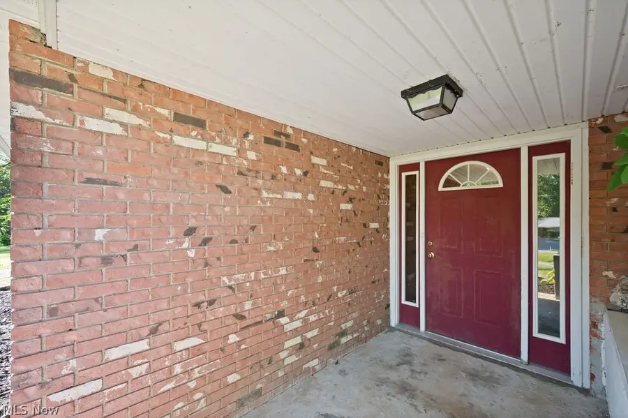 11 Roberts Drive, Belpre, OH 45714 - #2