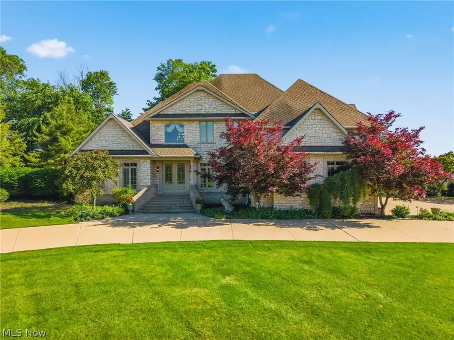 1524 Eagle Watch Ne Street, Canton, OH 44721 - #2