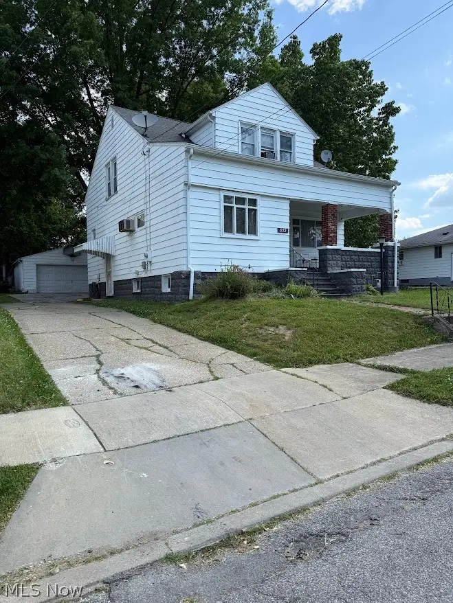 873 Polk Avenue, Akron, OH 44314 - #2