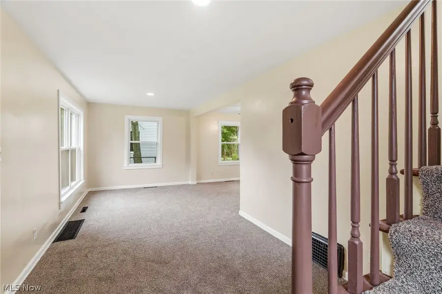 445 Oak Avenue, Alliance, OH 44601 - #2