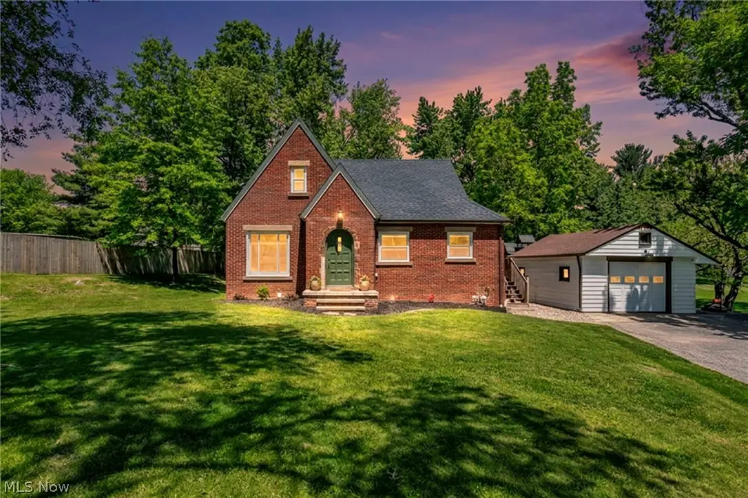 2834 W Wallings Road, Broadview Heights, OH 44147 - #1
