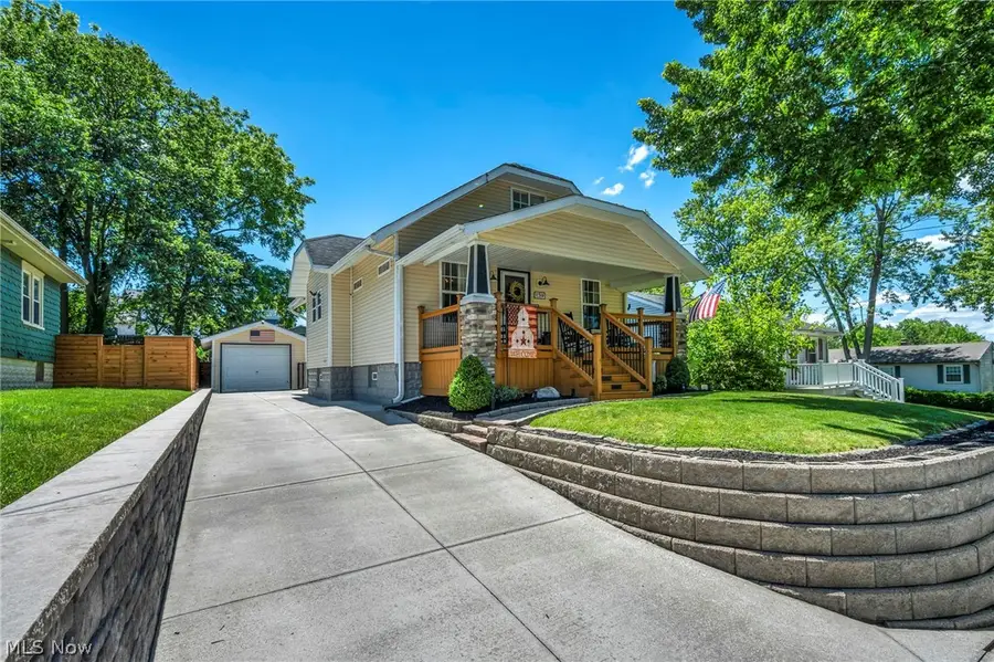 130 Yonker Street, Barberton, OH 44203 - #3