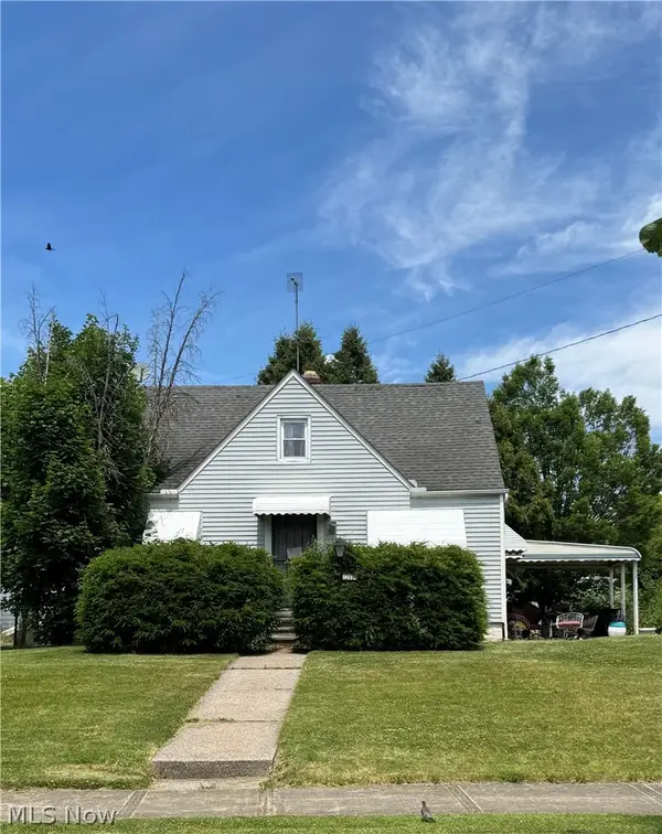 12025 East Boulevard, Cleveland, OH 44105