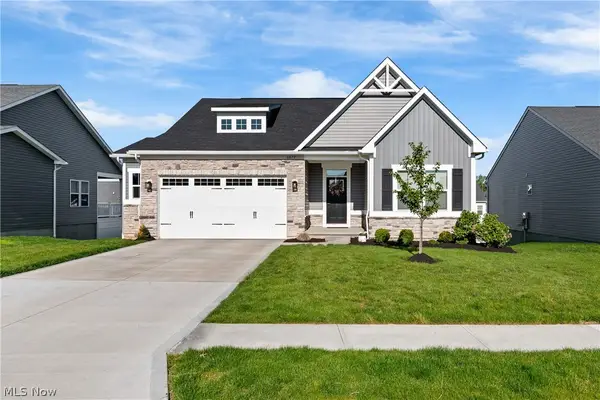 6877 Harrington Ne Court, Canton, OH 44721