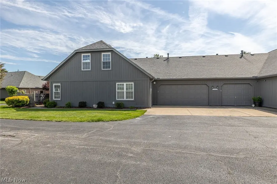 1055 North Jefferson Street #B, Medina, OH 44256 - #2