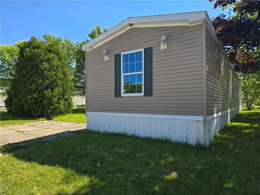 12048 Nicki Lane, Chardon, OH 44024 - #2