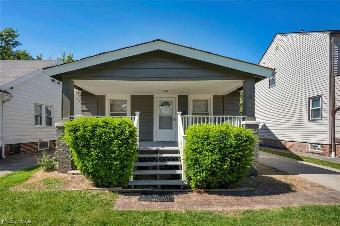 21821 Wilmore Avenue, Euclid, OH 44123 - #1