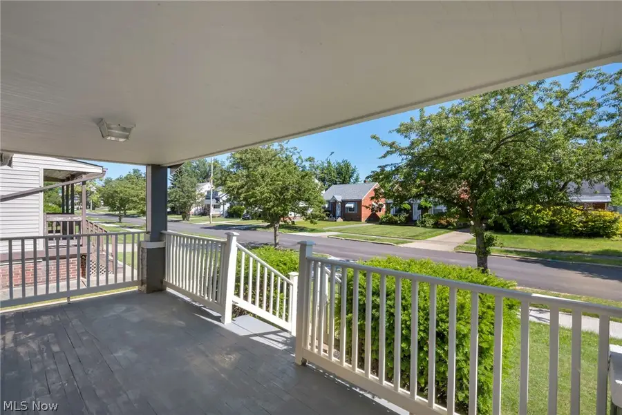 21821 Wilmore Avenue, Euclid, OH 44123 - #3