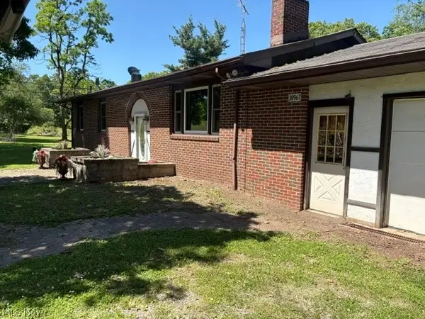 38967 State Route 39 Road, Salineville, OH 43945