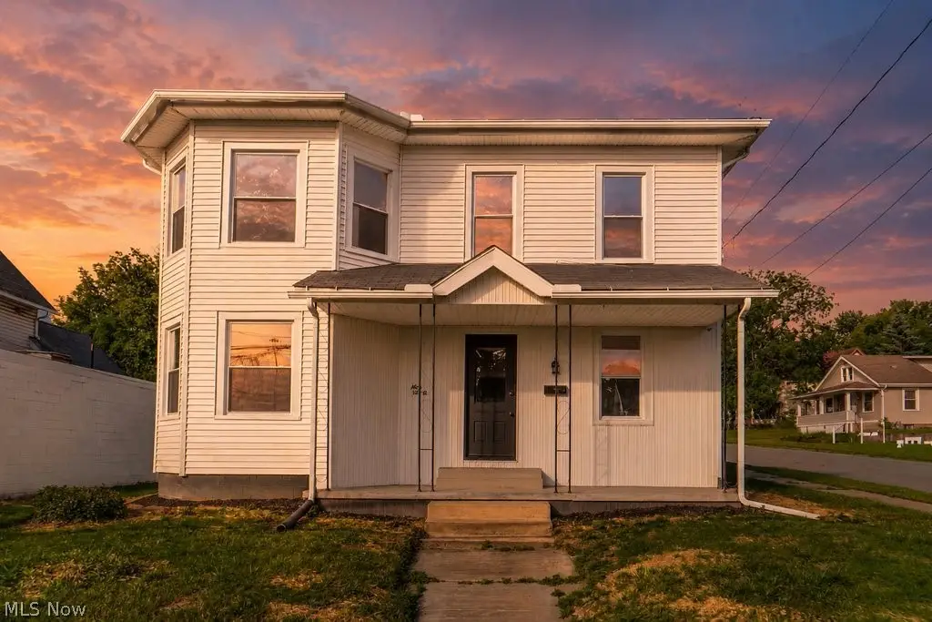 920 Erie S Street, Massillon, OH 44646 - #1