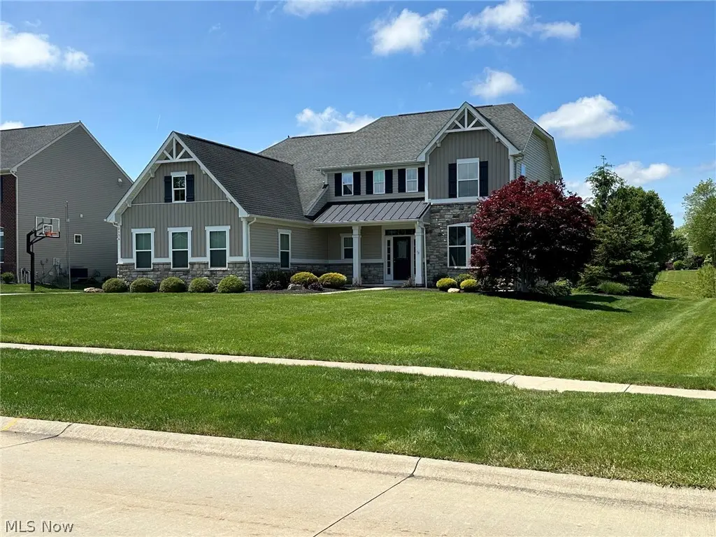 2556 Palmer Lane, Avon, OH 44011 - #1
