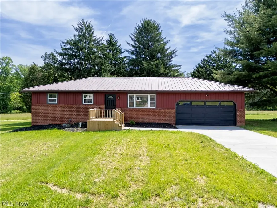 362 Jettie Ne Avenue, East Canton, OH 44730 - #2