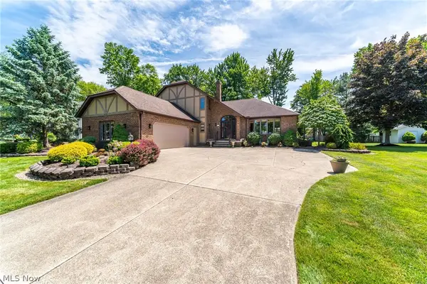 6276 Coldstream, Highland Heights, OH 44143
