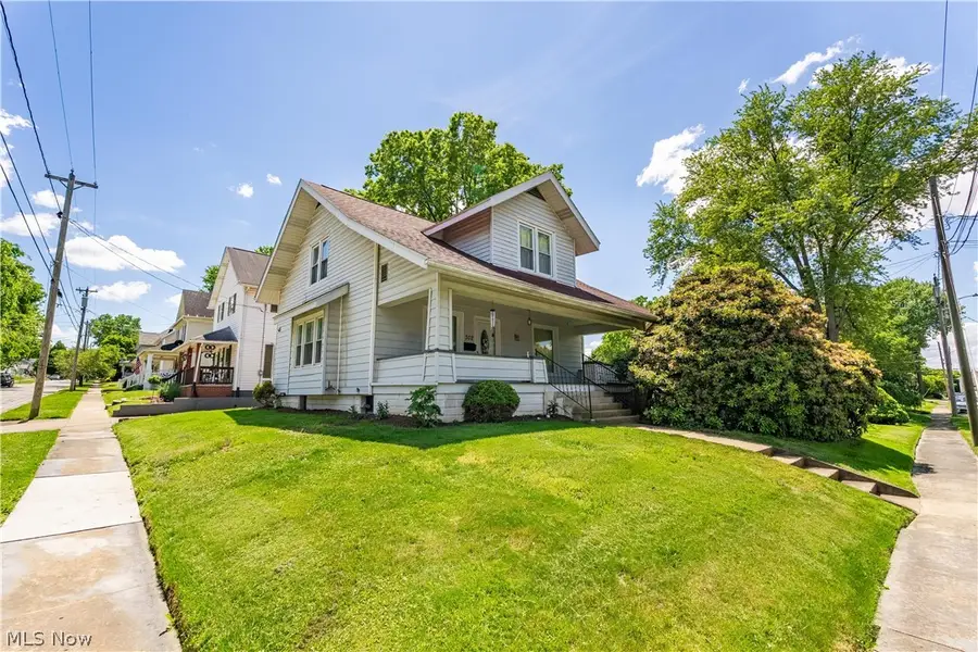 302 Park Street, Orrville, OH 44667 - #3