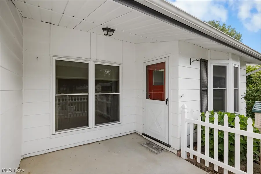 26701 Redwood Drive, Olmsted Falls, OH 44138 - #3