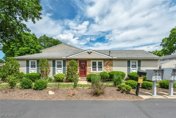 2499 Barth Drive, Uniontown, OH 44685