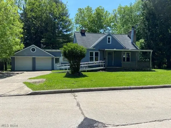 164 Forest Drive, Bedford, OH 44146