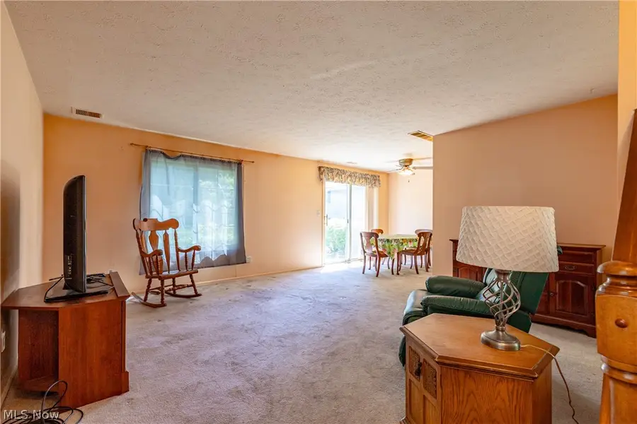 13652 Oakbrook Drive, North Royalton, OH 44133 - #3