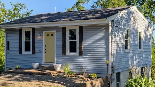 57087 Ferryview Road, Martins Ferry, OH 43935