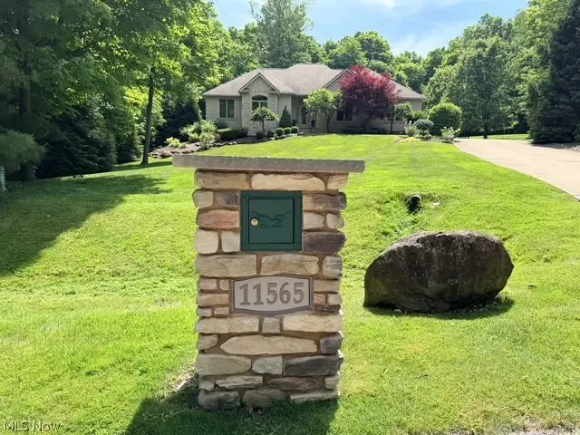 11565 Robin Wood Lane, Chagrin Falls, OH 44023 - #2