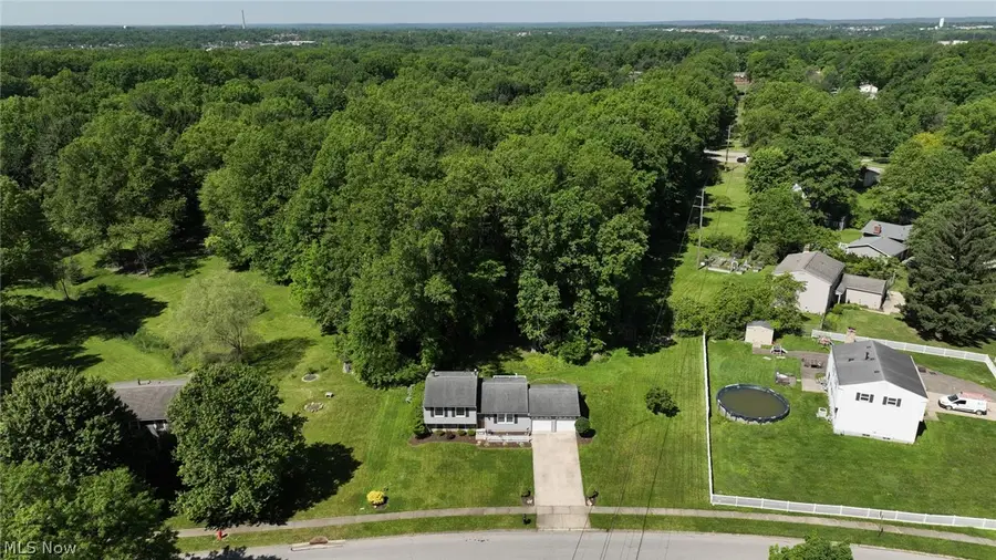 4092 Hummingbird Trail, Stow, OH 44224 - #3