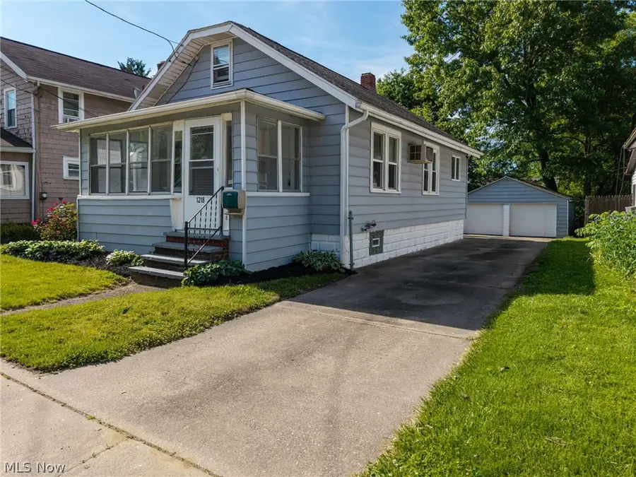 1218 Weiser Avenue, Akron, OH 44314 - #2