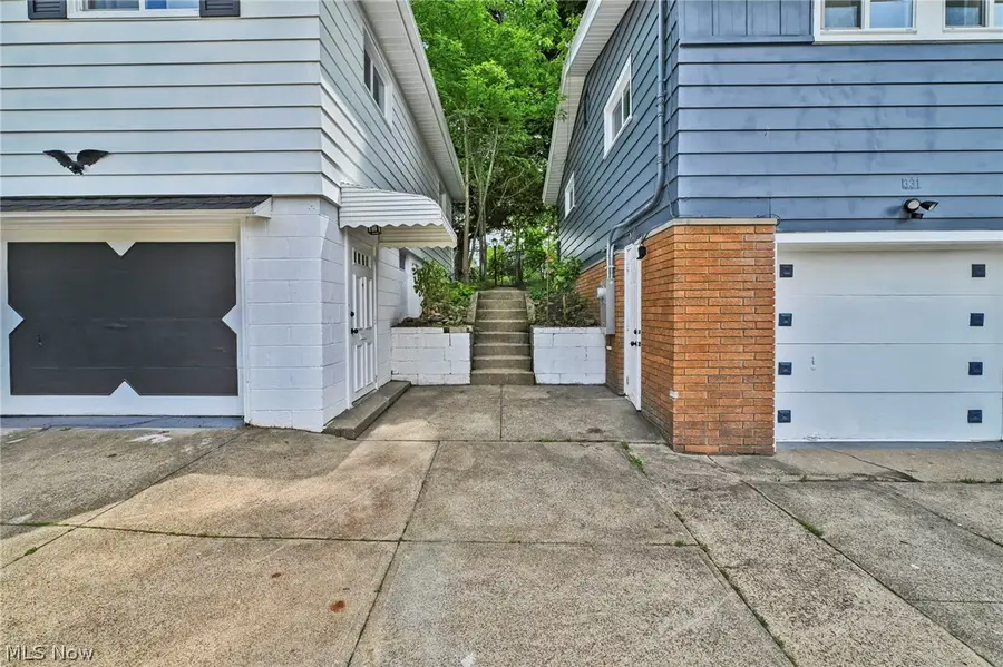 327 Horton Avenue, Akron, OH 44312 - #3