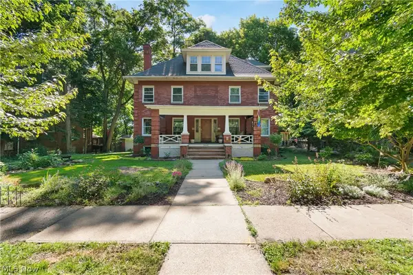1848 Cadwell Avenue, Cleveland Heights, OH 44118