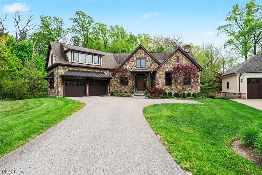 90 Lancaster Court, Moreland Hills, OH 44022 - #2