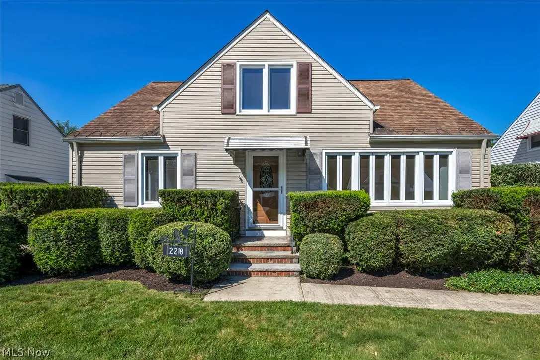 2218 Larchmont Drive, Wickliffe, OH 44092 - #1
