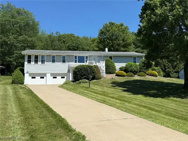 4223 Blacksnake Hill Ne Road, Dover, OH 44622