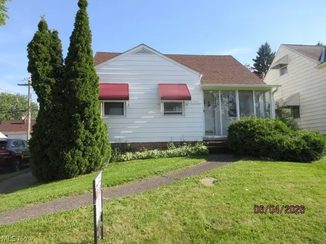 15626 Edgewood Avenue, Maple Heights, OH 44137 - #1