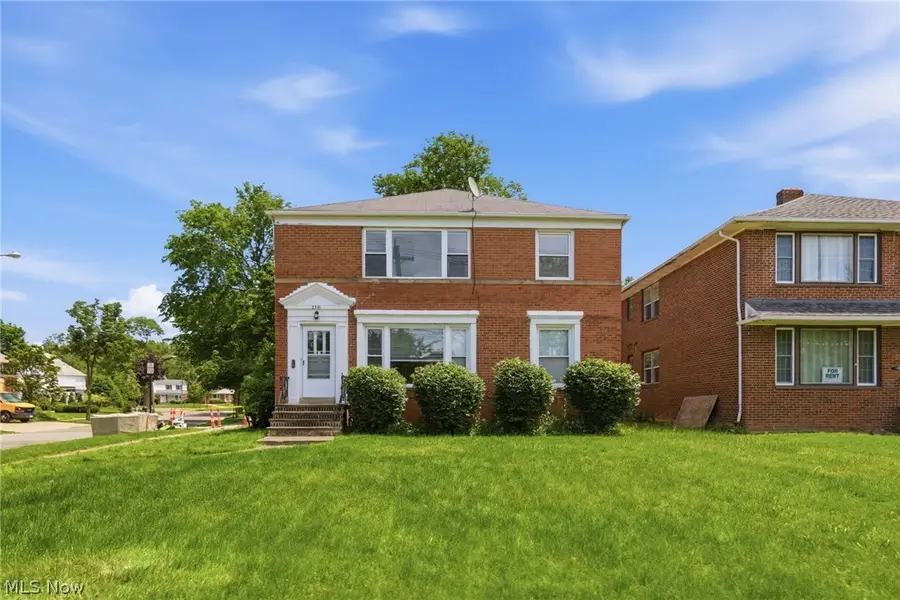 2341 Warrensville Center Road, University Heights, OH 44118 - #3
