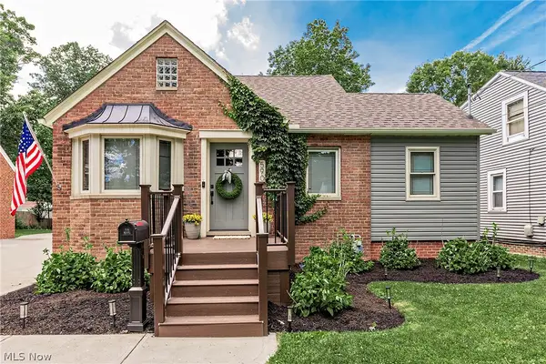 590 Glen Park Drive, Bay Village, OH 44140