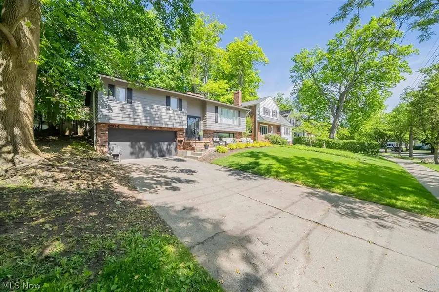 2314 Lyndway Road, Beachwood, OH 44122 - #2