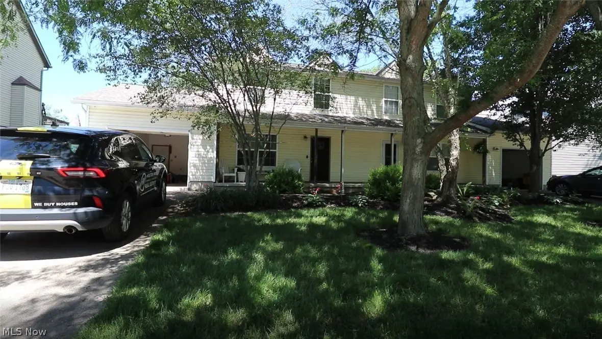 2325 Lakeside Drive, Lakemore, OH 44250 - #1