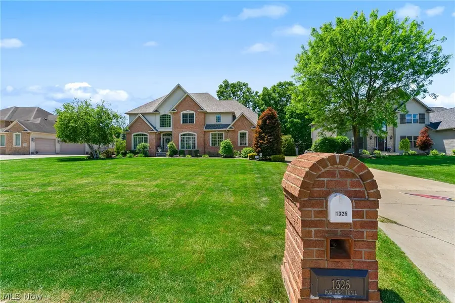 1325 Fox Den Trail, Canfield, OH 44406 - #2
