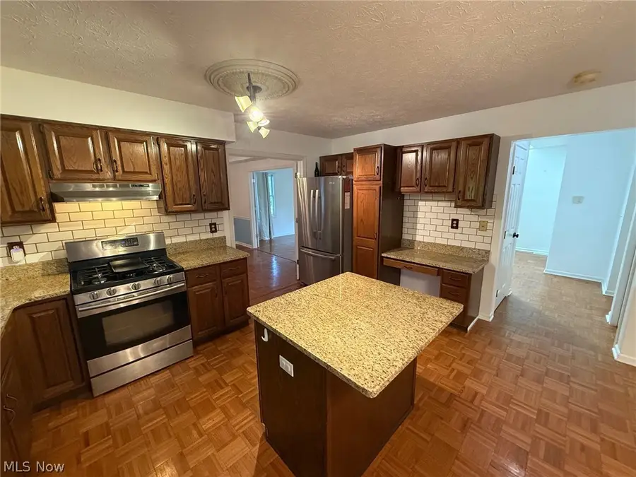 1273 Sharonbrook Drive, Twinsburg, OH 44087 - #2