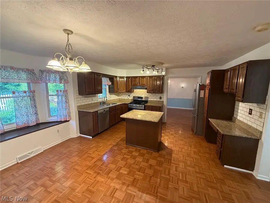 1273 Sharonbrook Drive, Twinsburg, OH 44087 - #3