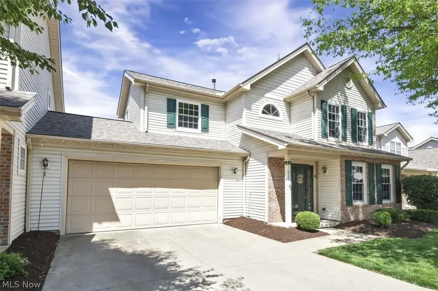 6804 Meadow Lane, Middleburg Heights, OH 44130 - #2