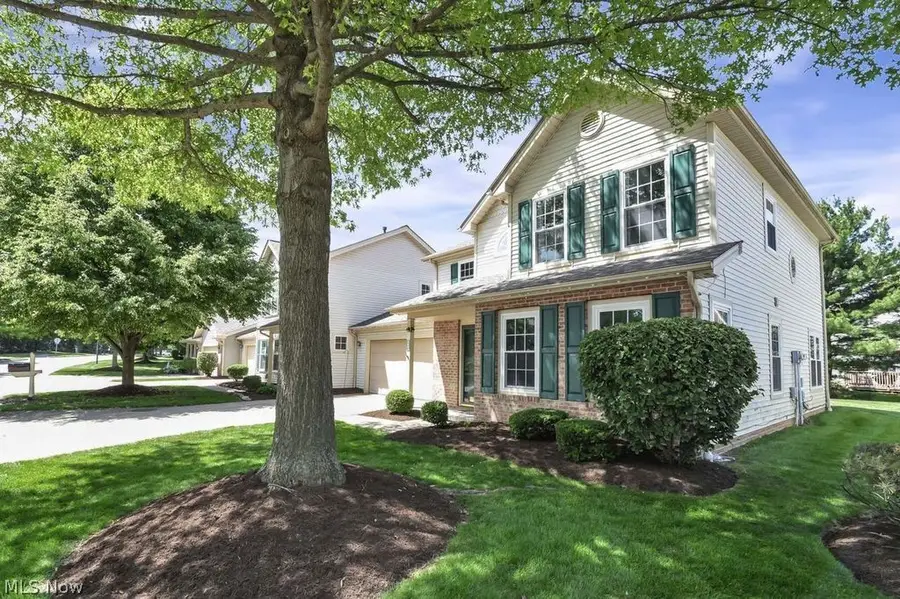 6804 Meadow Lane, Middleburg Heights, OH 44130 - #3