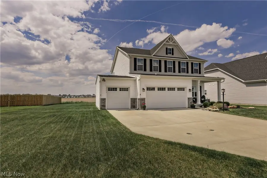 36615 Gladstone Mill Drive, North Ridgeville, OH 44039 - #3