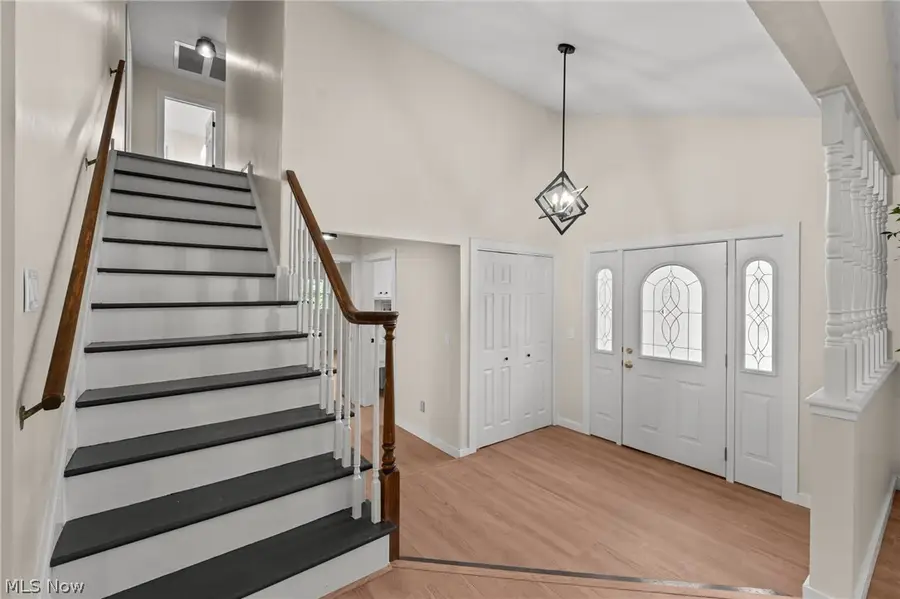 6704 Cheryl Ann Drive, Seven Hills, OH 44131 - #3